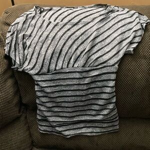 Juniors sweater blouse size L heart soul brand